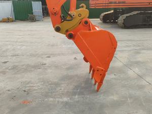 Trouver une pelle hydraulique sur chenilles miniature Hitachi Zx70 de 7 tonnes similaire à celle utilisée - Product Image 4