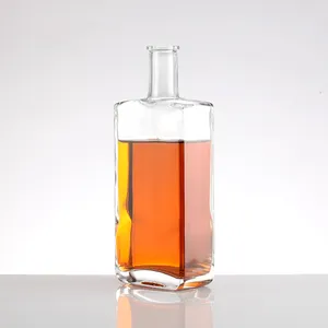 Desain baru 250 ml 500 ml berat badan tinggi bening kosong minuman keras Vodka wiski Rum ekstra Flint kaca persegi botol Gin