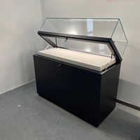 Présentoir à bijoux en verre avec éclairage LED, dimensions personnalisables, écologique et durable