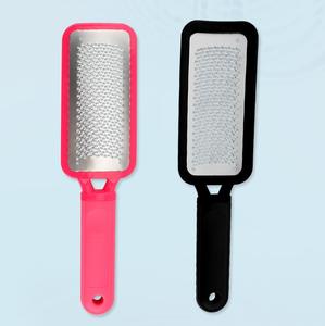 Râpe de pédicure colossale en acier inoxydable pour éliminer les callosités et les peaux mortes - Product Image 6