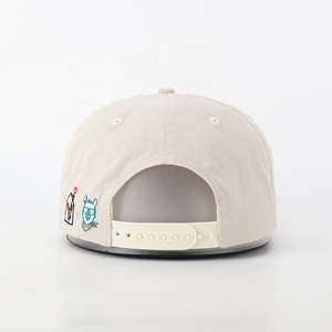 Parche Deportivo de Poliéster con Logotipo Bordado al por Mayor, Parche Tejido Personalizado de 5 Paneles con Visera Plana Ajustable, Estilo Hip Hop - Product Image 5