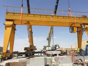 Grúa pórtico de doble viga para manipulación de contenedores, grúa de puente sobre rieles de 40 y 50 toneladas para puerto - Product Image 6