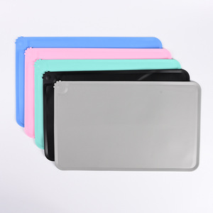 カスタマイズ可能な再利用シリコン製ペット用プレースマット、食器、滑り止め、汚れ防止、ユニバーサル、猫、犬用、モダンデザイン、正方形、5mm - Product Image 2