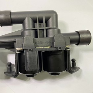 Válvula de agua para BMW Serie 5 F10 528i 535i Serie 6 640i 650i Modelo Yt E058 Número de pieza 64119310349 Alta Temperatura - Product Image 2