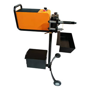 Machine à tournage économique à double fonction, portable, pour disques et tambours de voiture, aligneur de disques de voiture, équipement de réparation pour garage - Product Image 1