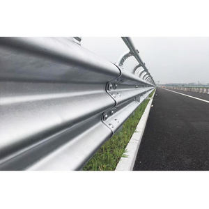 Fábrica de China Hot Dipped Galvanizado W <span class=keywords><strong>Beam</strong></span> <span class=keywords><strong>Highway</strong></span> <span class=keywords><strong>Guardrail</strong></span> con poste - Product Image 3