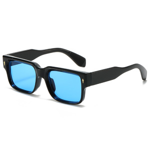 QISHANG XY3889 European American Fashion Style Unisex Sunglasses New Square Frame PC UV400 Lenses Multi-Use <b>Black</b> <b>Small</b> - Product Image 3