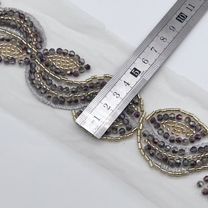 2024 Hot Mô hình nhà máy cung cấp sang trọng đính cườm thêu ren trang trí có thể được cắt Màu kim cương hạt vàng ren <span class=keywords><strong>TRIM</strong></span> - Product Image 3