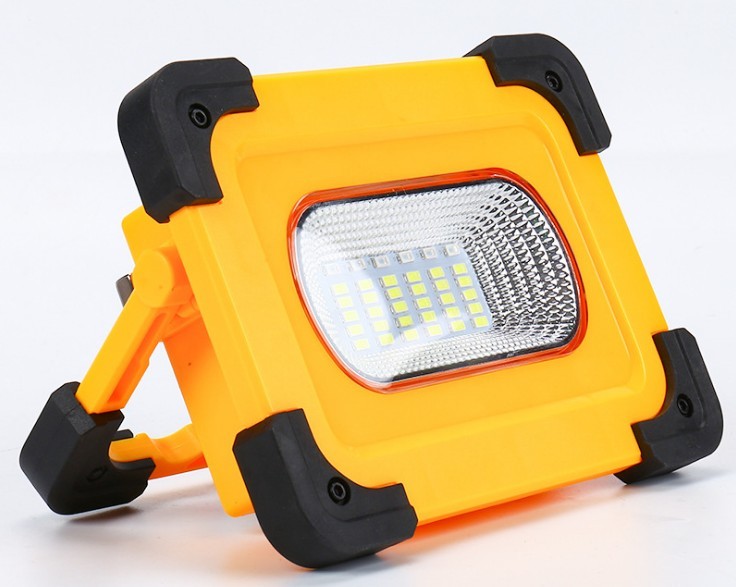 Portátil portátil de carga solar integrado Luz de inundación de luz de trabajo al aire libre de