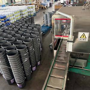 Cf 20w50 Dieselmotorolie Geleverd Aan Grote Autoreparatiewerkplaatsen Wordt Gebruikt Voor Het Onderhoud Van Transportvoertuigen - Product Image 5