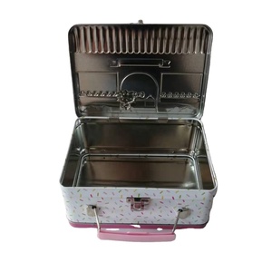 Food safe factory direct school travel metal lunch box with handle and clasp travel lunch handle tin box 180x130x70