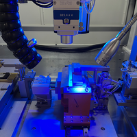 Sunlaser Nouveau Soudeur Laser Fibre 6kW Refroidi par Air Robotisé Multi-Axes Automatique Continu pour Soudage de Cellules CTP de Batteries au Lithium