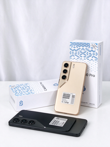 Teléfono Camon 40 Pro Desbloqueado 5G, Cámara HD de 108MP, Pantalla y Batería Grandes, Varios Colores para Venta al Por Mayor - Product Image 1