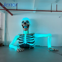 Figurines de crânes gonflables d'Halloween pour l'extérieur, utilisées pour la décoration de scène lors de soirées d'horreur et pour la publicité promotionnelle.