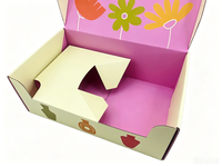 Boîte d'emballage florale de luxe double face gaufrée et imprimée avec insert, boîte d'expédition en carton ondulé recyclable pour abonnement de fleurs