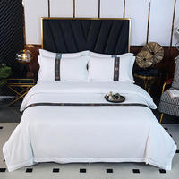 Ensemble de literie personnalisé pour hôtel, housse de couette en satin uni brodée, taille King Queen, blanche, avec des styles de design de créateurs