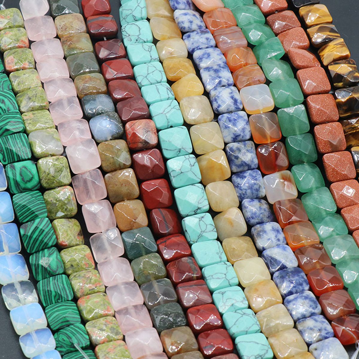 Wholesale New Design Carved Colored Natural Quartz Crystal Gem Stones Beads for Jewelry Making