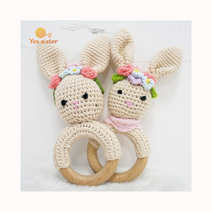 Mode chaude En Bois de Hêtre <span class=keywords><strong>Anneau</strong></span> <span class=keywords><strong>Crochet</strong></span> Lapin <span class=keywords><strong>Hochet</strong></span> <span class=keywords><strong>Anneau</strong></span> De Dentition Jouet - Product Image 1