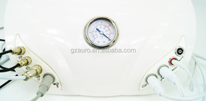 Máquina de belleza multifunción AURO AU-8210 de alta calidad con cepillo rotatorio, pulverizador ultrasónico de oxígeno y limpieza facial galvánica para lifting de piel. - Product Image 4