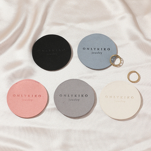 Bolsa de Joyería de Microfibra de Lujo con Logotipo Personalizado Elequeen EQ0008, Empaque Portátil para Anillos, Aretes y Collares - Bolsa de Regalo - Product Image 4