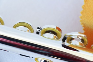 Bon marché, flûte étudiante, flûte métallique d'usine, instrument de musique, flûte transversale - Product Image 4