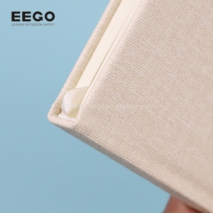 Großhandel Luxus A5 Leder Hardcover Custom Printed Affirmation Dankbarkeit Leinen Journal Notebook mit Faden Nähen Bindung - Product Image 5