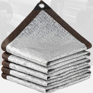 Lona de aluminio impermeable reflectante para sombreo, malla de protección solar para terrazas, patios y piscinas al aire libre. - Product Image 3