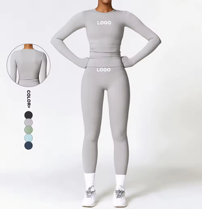Vêtements de sport personnalisés pour femmes : hauts à col rond, leggings de fitness, ensembles de course et de yoga à manches longues - Product Image 2