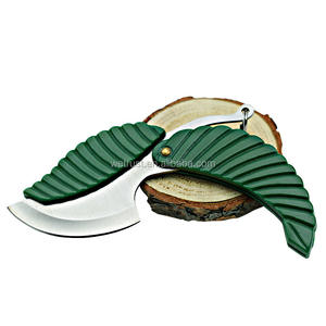 Mini couteau de camping pliant en forme de feuille verte de poche - Product Image 1