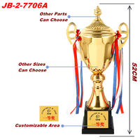 Trophée de basket-ball en métal économique en stock Trophée du joueur de basket-ball en métal Prix de la journée sportive Trophée de l'équipe de basket-ball en métal Coupe