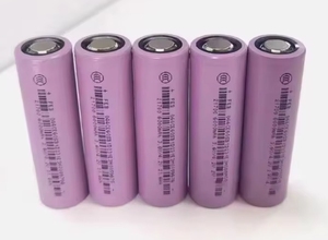 FEB INR21700 Batterie Li-<span class=keywords><strong>rechargeable</strong></span> au lithium-ion cylindrique 6000mAh <span class=keywords><strong>3.7V</strong></span> Catégorie de produit Batteries à ions cylindriques - Product Image 4