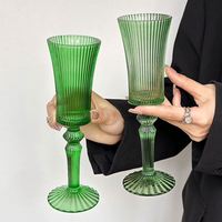 Gelas Anggur Prancis Bergaris Warna-Warni Grosir, Gelas Anggur Bergaris Vintage, Gelas Anggur Bertangkai Transparan dengan Garis Vertikal, Gelas Sampanye