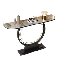 Table console contemporaine de luxe léger avec plateau en acier inoxydable et structure métallique, étroite, semi-ronde, longue, pour salon