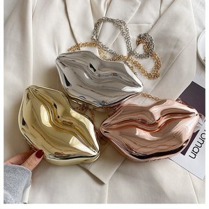 Idée cadeau Saint-Valentin originale : sac bandoulière brillant en forme de lèvres pour elle, sac à main unique pour femme - Product Image 2