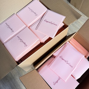 Enveloppe en <span class=keywords><strong>plastique</strong></span> personnalisée, sac d'expédition postal rembourré, sac de courrier <span class=keywords><strong>personnalisé</strong></span> avec logo, sacs d'expédition en polyéthylène, sacs à bulles roses - Product Image 6