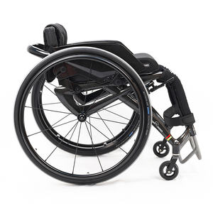 Silla de Ruedas para Discapacitados con Protectores Laterales Plegables para Ruedas Traseras de Liberación Rápida, Silla de Ruedas Deportiva de Fibra de Carbono - Product Image 1