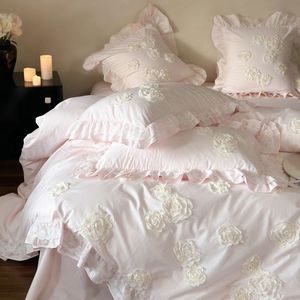 Bộ ga trải giường <span class=keywords><strong>cotton</strong></span> chải màu hồng nhạt phong cách công chúa Pháp 4 món 40 200TC họa tiết satin hoa văn ren, dùng được quanh năm - Product Image 2