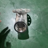Alliage d'aluminium coulé basse pression 90 °   Raccord de tuyauterie coudé pour fluides