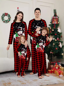 Pyjamas de famille à motif bonhomme de neige et carreaux Buffalo, rouge et noir, pour les fêtes de Noël, idéal pour les séances photo de famille - Product Image 1