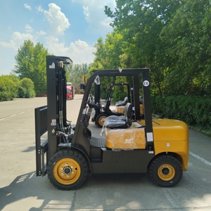 Nouveau chariot élévateur diesel 3T avec moteur Isuzu économe en carburant, véhicule de travail industriel durable pour entrepôt, chariot élévateur diesel - Product Image 1