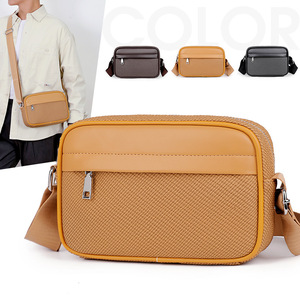 Sac bandoulière vintage de luxe pour homme en cuir PU durable avec poche avant zippée pour usage quotidien - Product Image 3