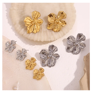 Nouveau Design Gravé Fleur Boucles D'oreilles Ensemble 18k Plaqué Or 316L En Acier Inoxydable Femmes Outrun Bijoux Inde - Product Image 3