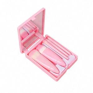 Brocha de Maquillaje Portátil Mini Retráctil de Nailon Suave para Polvo Suelto y Base, Herramienta de Maquillaje Multifuncional - Product Image 3