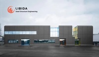 Hangar d'avion moderne, résistant au vent et à la neige, grande structure préfabriquée en acier, entrepôt commercial, atelier