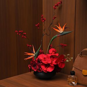 LO-1308 Arreglo de Flores Artificiales Rojas de Lujo Pre-elaborado, Centro de Mesa con Maceta para Sala de Estar, Entrada o Consola - Product Image 3