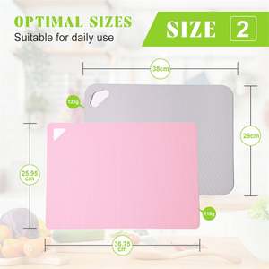 Juego de tabla de cortar de plástico flexible ecológica con mango grueso y delgado para cortar queso, frutas y verduras - Product Image 2