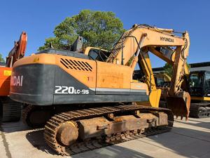 Excavatrice sur chenilles radio HYUNDAI R220-9S d'occasion pour terrassement, équipement coréen fiable, 22 tonnes, 210 220 225 9S 22Ton - Product Image 3