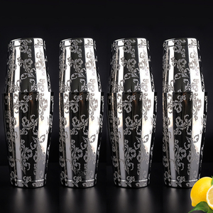 Coctelera Boston de Acero Inoxidable 304 de 550ML+750ML con Patrón Grabado Personalizado, para Mezclar Cócteles, Martini y Vino - Product Image 3