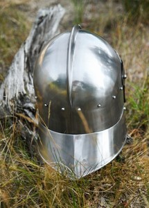 Casque de protection facial Bellows Face Sallet plaqué Ca. Armure de Chevalier Médiéval en Acier du XIXème Siècle, Style Historique, pour Exposition Muséale - Product Image 6