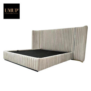 <span class=keywords><strong>Letto</strong></span> Matrimoniale Villa Curve con Pannello in Velluto <span class=keywords><strong>Verde</strong></span>, Testiera di Lusso Italiana per Letti Queen, Matrimoniali e King Size - Product Image 6